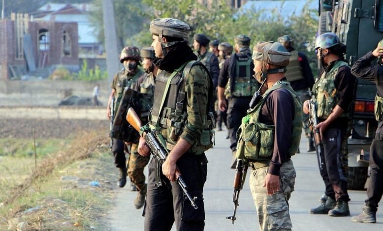 Srinagar — The longest surviving militant of the Hizbul Mujahideen (HM) outfit was among the 5 militants killed on Thursday in a fierce encounter with the joint security forces in J&K’s Kulgam district, officials said. “Farooq Nali, the longest surviving HM militant, was killed today along with four others of the same outfit in a fierce encounter with the joint forces in Kadder village of Behibagh area in Kulgam district. The other four slain militants have been identified as Mushtaq Itoo, Irfan Lone, Adil Hajam, and Yasir Javed Bhat. Five AK-47 rifles have been recovered from the slain militants,” an official said. This is the largest number of militants killed in a single operation by the security forces in J&K in 2024. “Joint forces including 34 Rashtriya Rifles, police, and the Central Reserve Police Force (CRPF) started a CASO (Cordon & Search Operation) in Kadder village after receiving information about a group of militants hiding inside the village. As the joint forces closed on the hiding militants, the terrorists fired triggering an encounter in which five militants were killed and two soldiers injured,” the official said. Security forces say that the killing of five militants in Kulgam is a major success for the joint forces in their relentless pursuit to dismantle the terror ecosystem in J&K. Security forces have started an aggressive campaign against militants, their over-ground workers (OGWs), and sympathisers in order to dismantle the terror ecosystem, Properties worth multiples of crores belonging to drug smugglers and peddlers have been attached in Kashmir Valley after obtaining requisite orders from the competent authority. Lt Governor, Manoj Sinha has been chairing high-level security meetings and has given clear orders to the security forces to go all-out against the terror ecosystem. Union Home Minister, Amit Shah is chairing a top-level security review meeting regarding J&K in Delhi on Thursday. Chiefs of intelligence agencies, police, CAPFs and others connected with the anti-terrorist grid in J&K will attend the meeting. Security forces revised their strategy after militants carried out some dastardly attacks in the aftermath of peaceful people-participative Lok Sabha and Assembly elections in J&K. These elections were witnessed by diplomats of many countries and this, according to intelligence agencies, has frustrated the terror handlers sitting across the border in Pakistan. Intelligence inputs indicate that the terror handlers have given directions to militants in J&K to give the dying terrorism its last push. Heightened vigilance is also being maintained at the border in J&K following reports that militants are waiting at the launching pads to sneak into the Indian side of the border before the mountain passes are closed by this season’s snowfall. – (IANS)